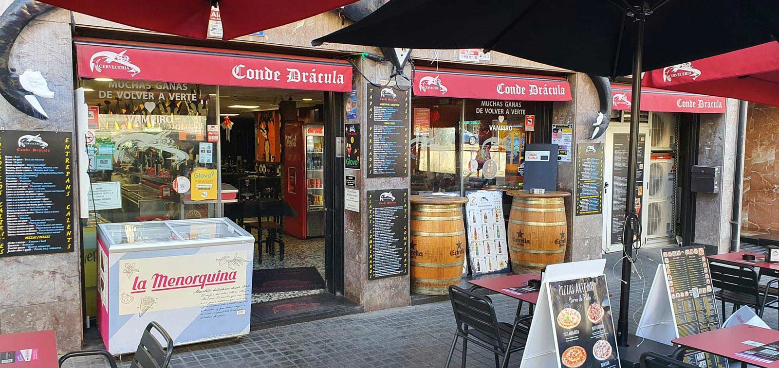 Fachada Cervecería Conde Drácula